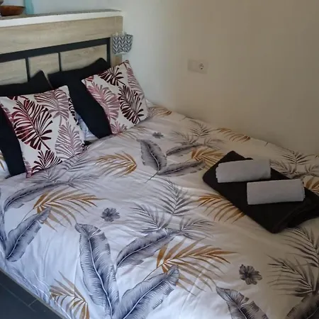Appartement Perfect For Exploring Local Areas And