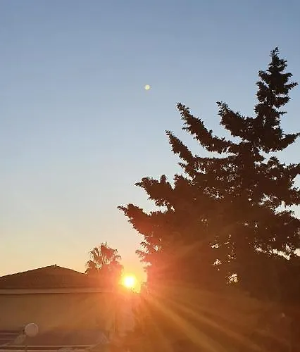 Apartment Perfect For Exploring Local Areas And